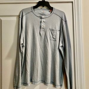 Tommy Bahama Light Blue Henley Large- Barely Worn